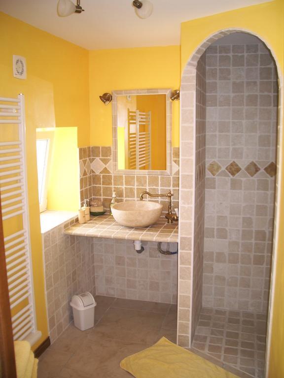 Le Mas Fa Sua Bed and Breakfast Malataverne Exterior foto